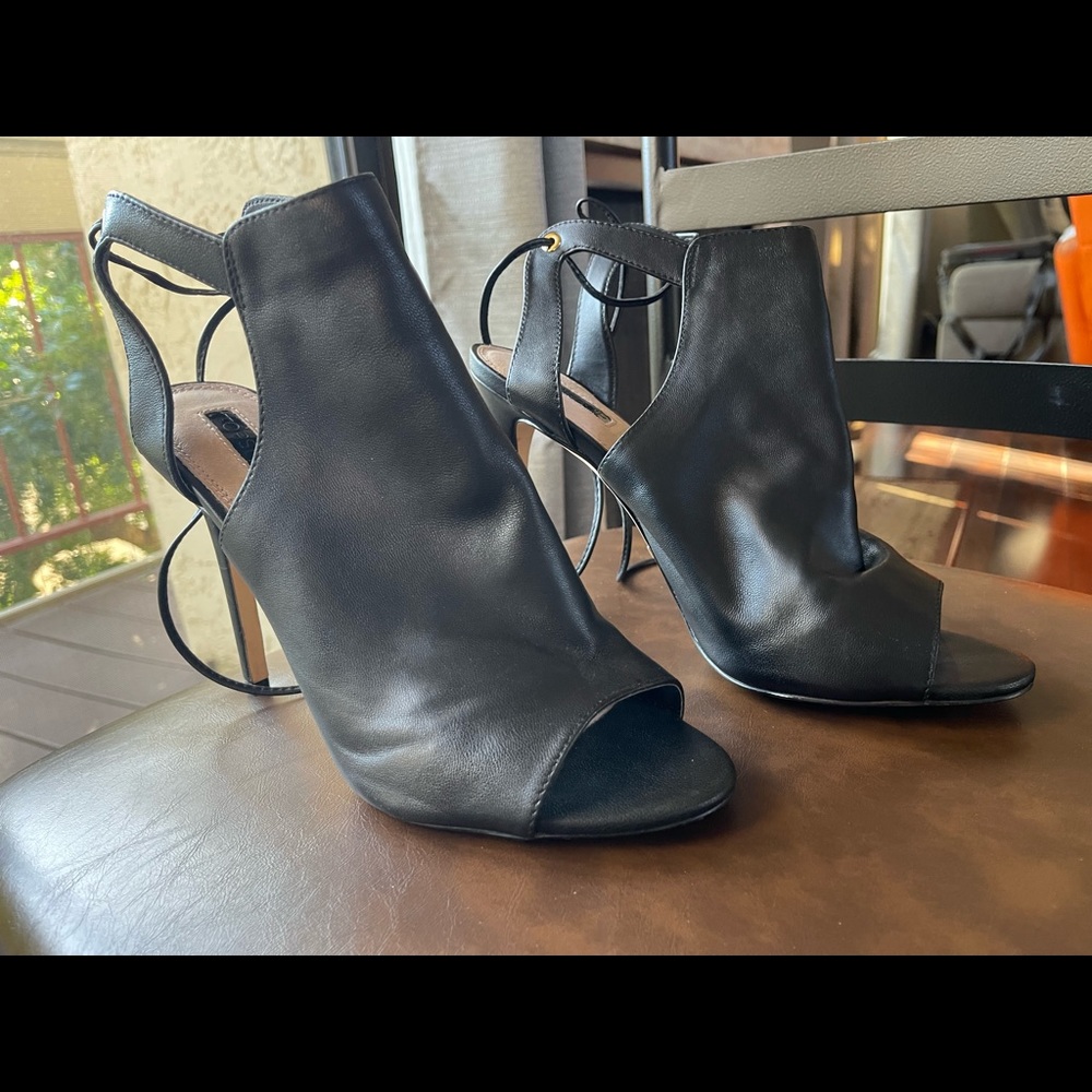 Top Shop Black Boot Heel Shoes with Ties- Size:8